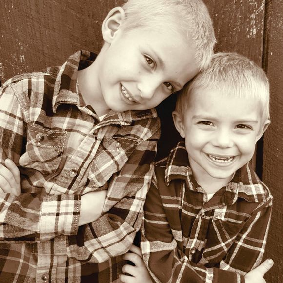 Meet your Posher, Jena - Picture 1 of 1